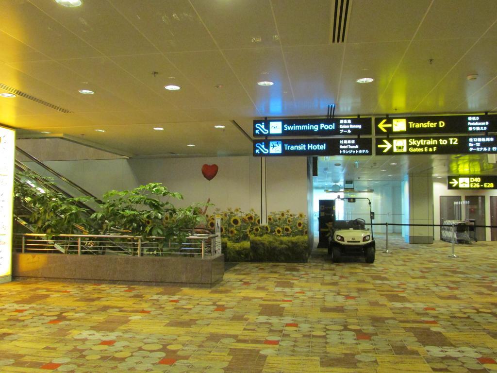 Aerotel Transit Hotel, Terminal 1 Airside Singapur Exterior foto